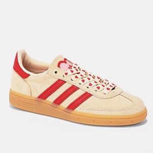 ADIDAS HANDBALL SPEZIAL - WOMENS
Valentine’s Day Size Men’s 9
